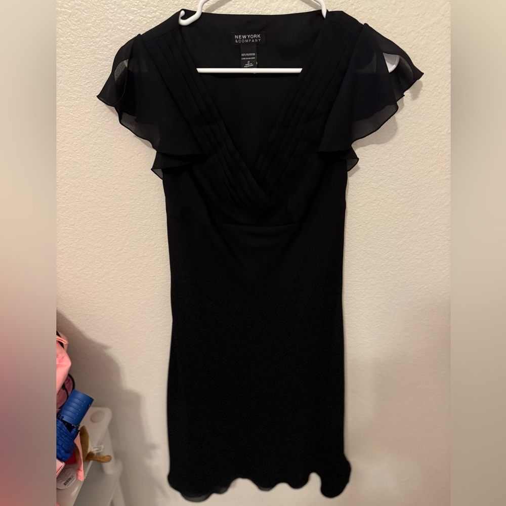 New York Black Tie Midi Dress
